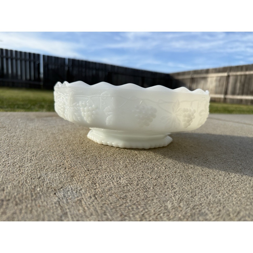 Vintage Anchor Hocking Milk Glass Bowl 10"